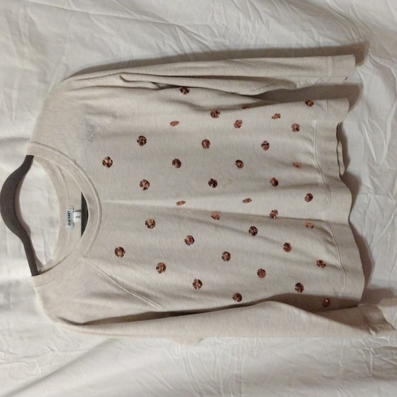 Old Navy Tops - Old Navy, women's lightweight sweatshirt in extra large.